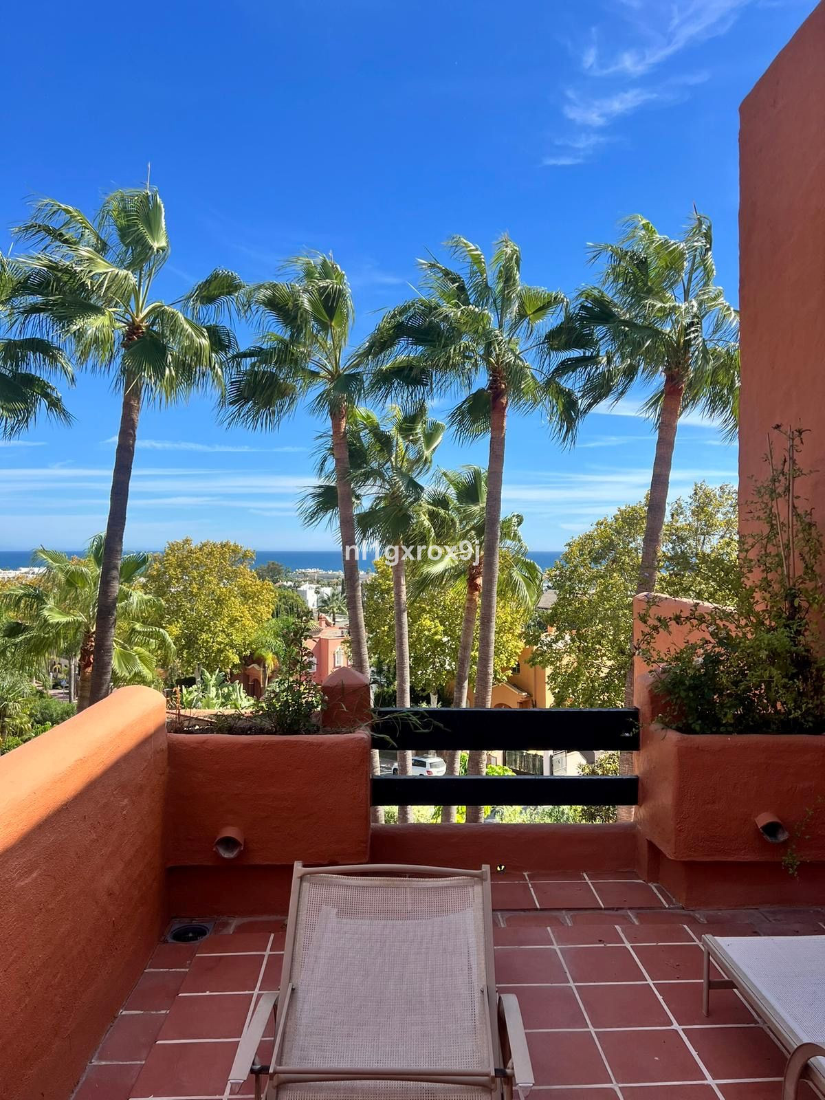Appartement te koop in Nueva Andalucía | 3 slaapkamers H5061892