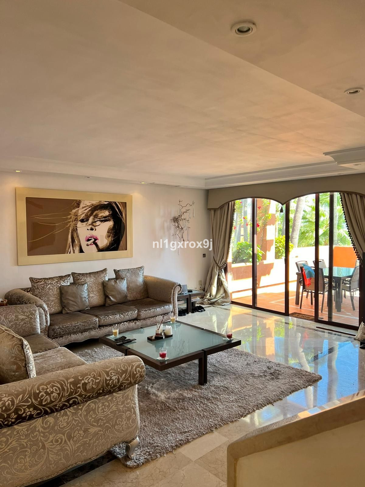 Appartement te koop in Nueva Andalucía | 3 slaapkamers H5061892