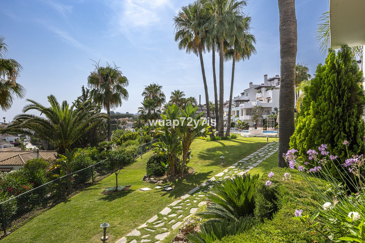 Apartment te koop in Nueva Andalucía | 3 slaapkamers H5064091