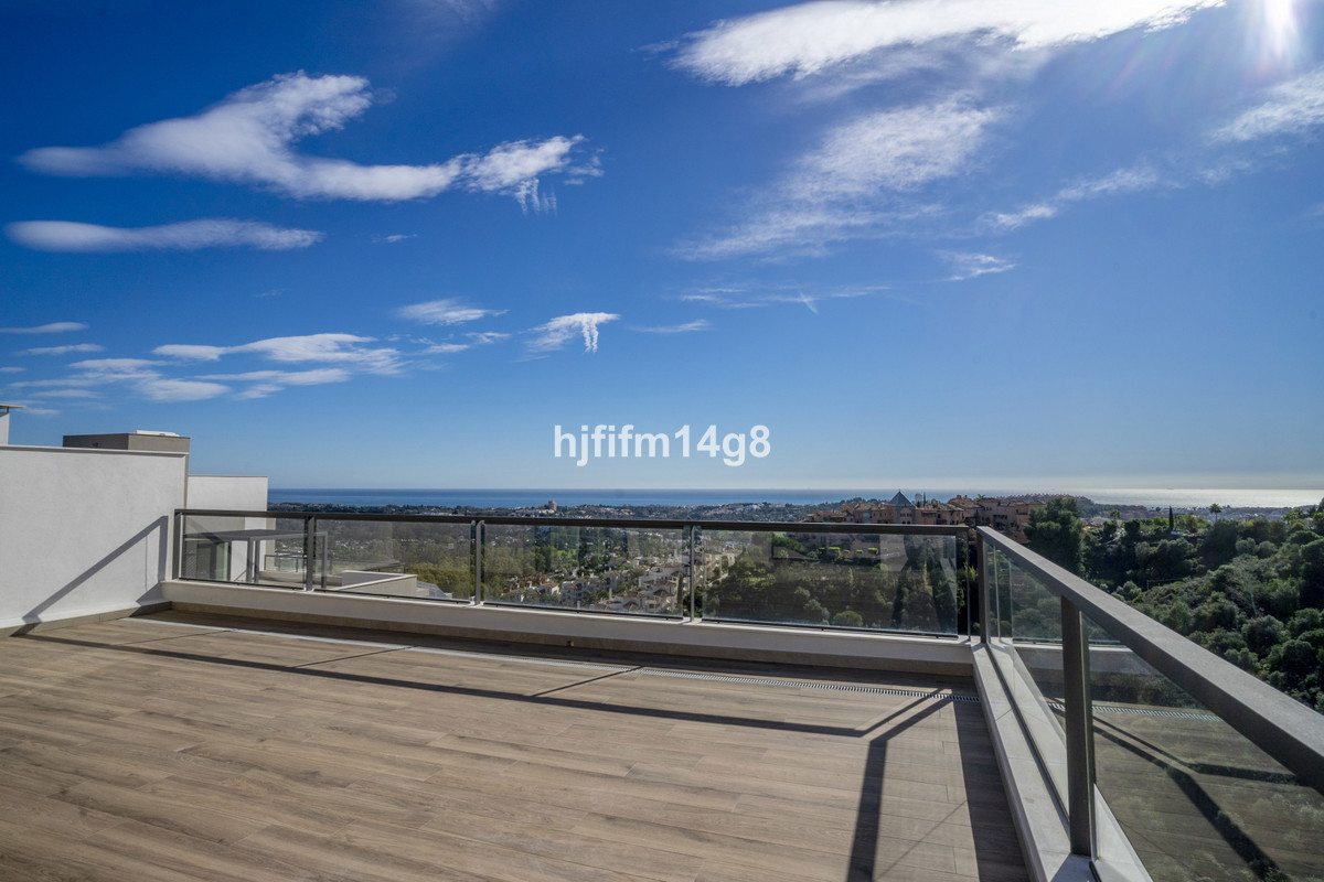 Appartement te koop in Nueva Andalucía | 3 slaapkamers H5073457