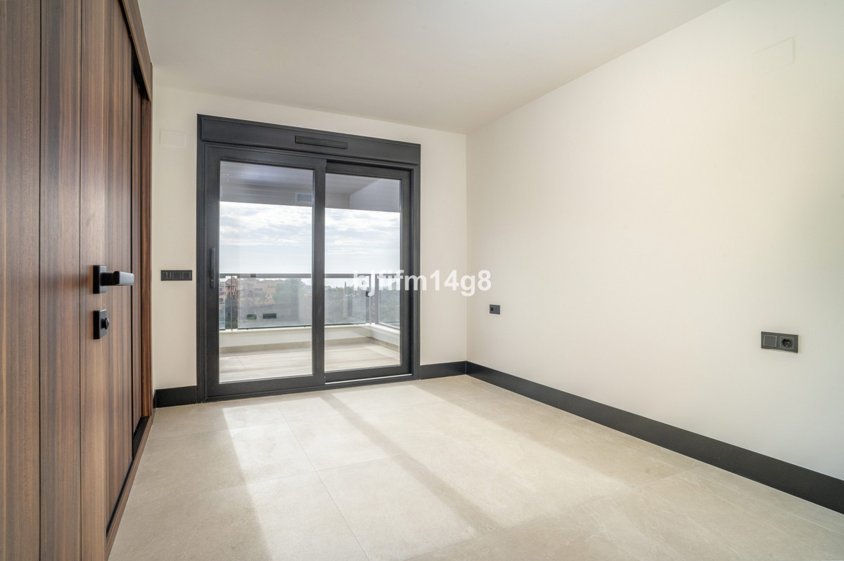 Appartement te koop in Nueva Andalucía | 3 slaapkamers H5073457