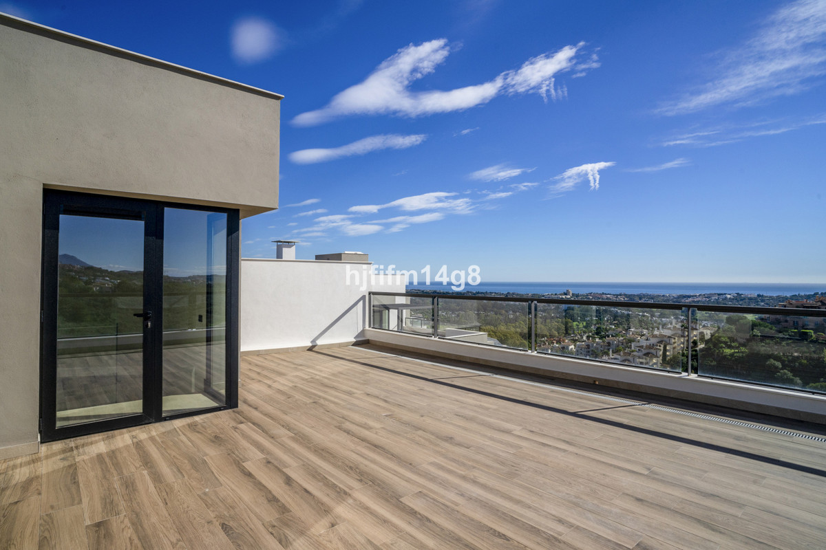 Appartement te koop in Nueva Andalucía | 3 slaapkamers H5073457