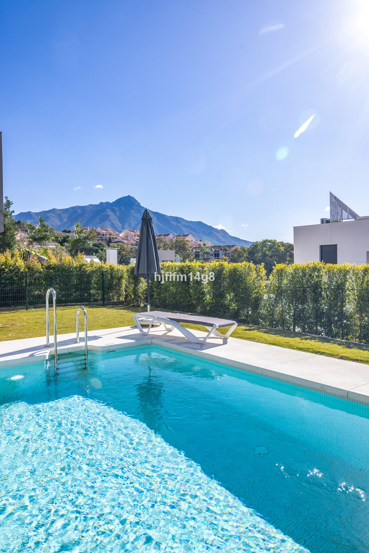 Appartement te koop in Nueva Andalucía | 3 slaapkamers H5073457