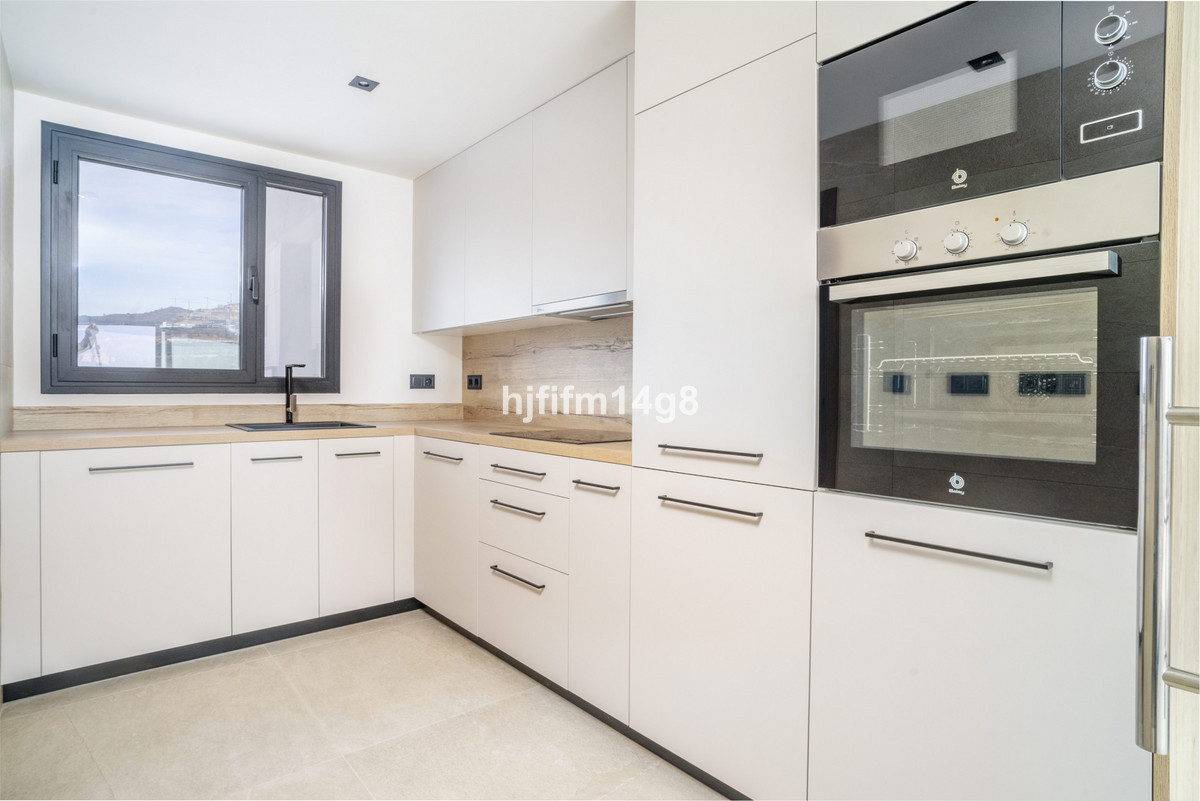 Appartement te koop in Nueva Andalucía | 3 slaapkamers H5073457