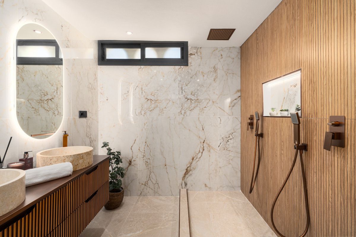 Apartment te koop in Nueva Andalucía | 3 slaapkamers H5074279