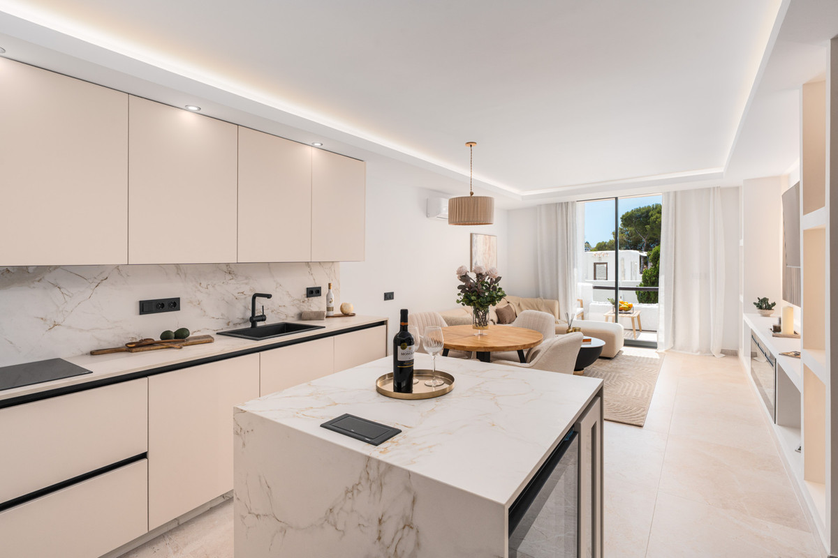 Apartment te koop in Nueva Andalucía | 3 slaapkamers H5074279