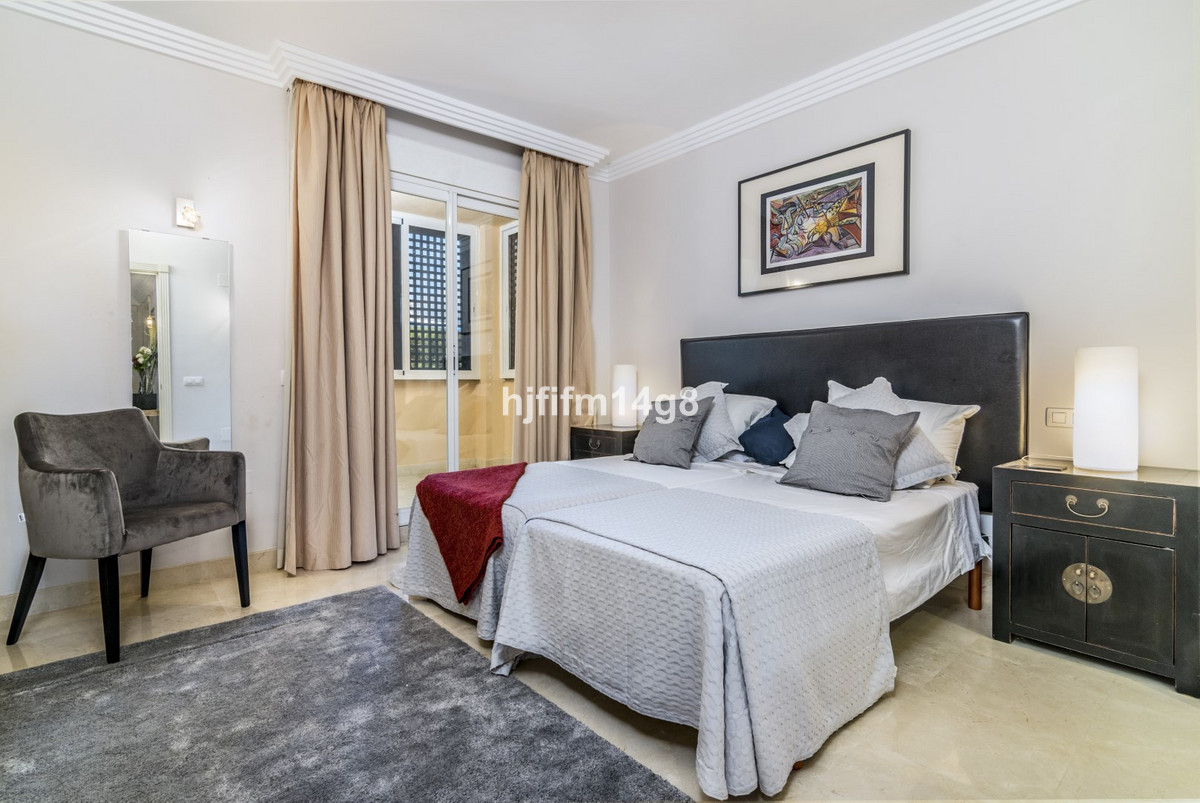 Apartment te koop in Nueva Andalucía | 2 slaapkamers H5075614