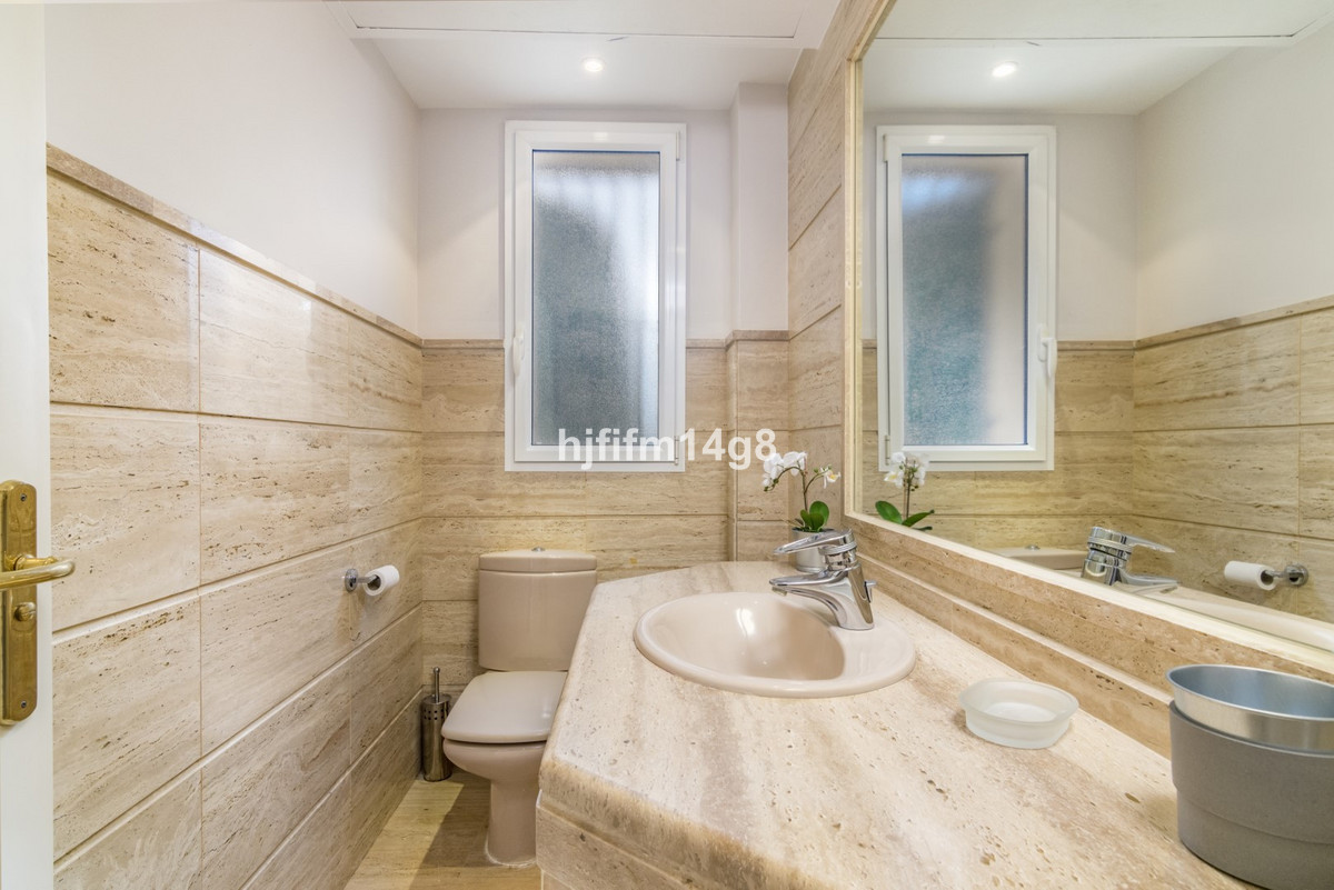Apartment te koop in Nueva Andalucía | 2 slaapkamers H5075614
