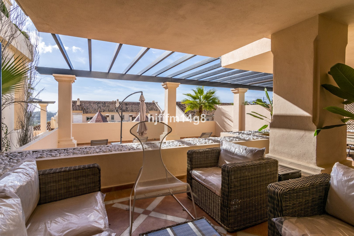 Apartment te koop in Nueva Andalucía | 2 slaapkamers H5075614