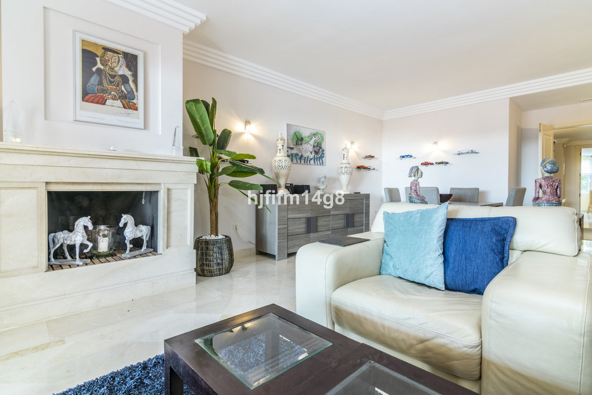 Apartment te koop in Nueva Andalucía | 2 slaapkamers H5075614
