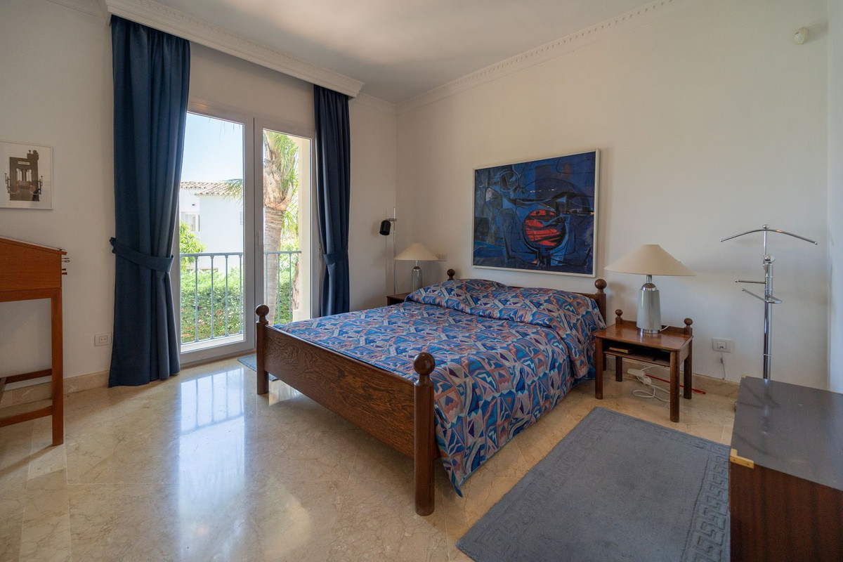 Appartement te koop in Nueva Andalucía | 3 slaapkamers H5078104