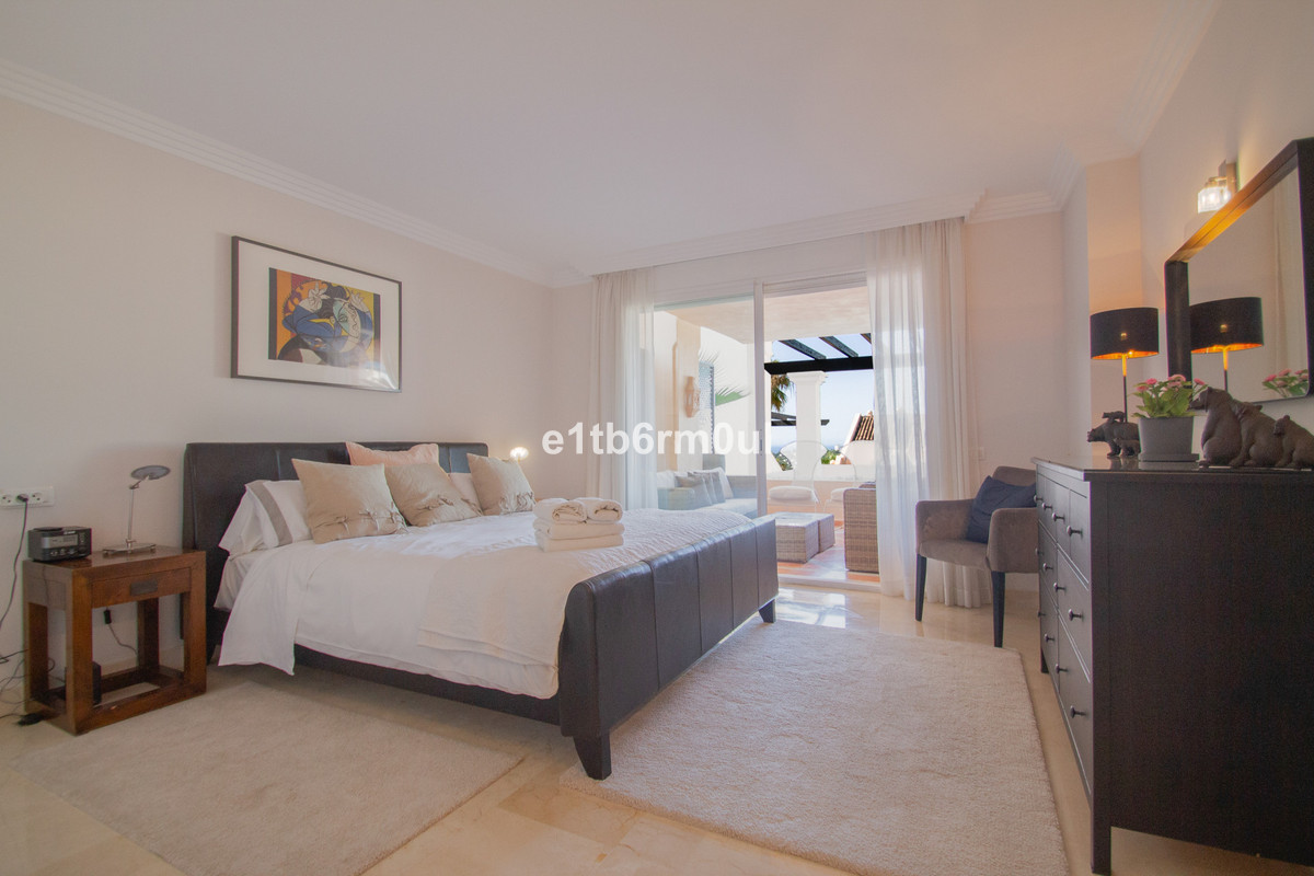 Appartement te koop in Nueva Andalucía | 2 slaapkamers H5078449