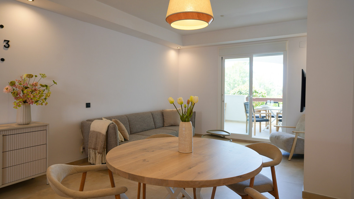 Appartement te koop in Nueva Andalucía | 2 slaapkamers H5078455