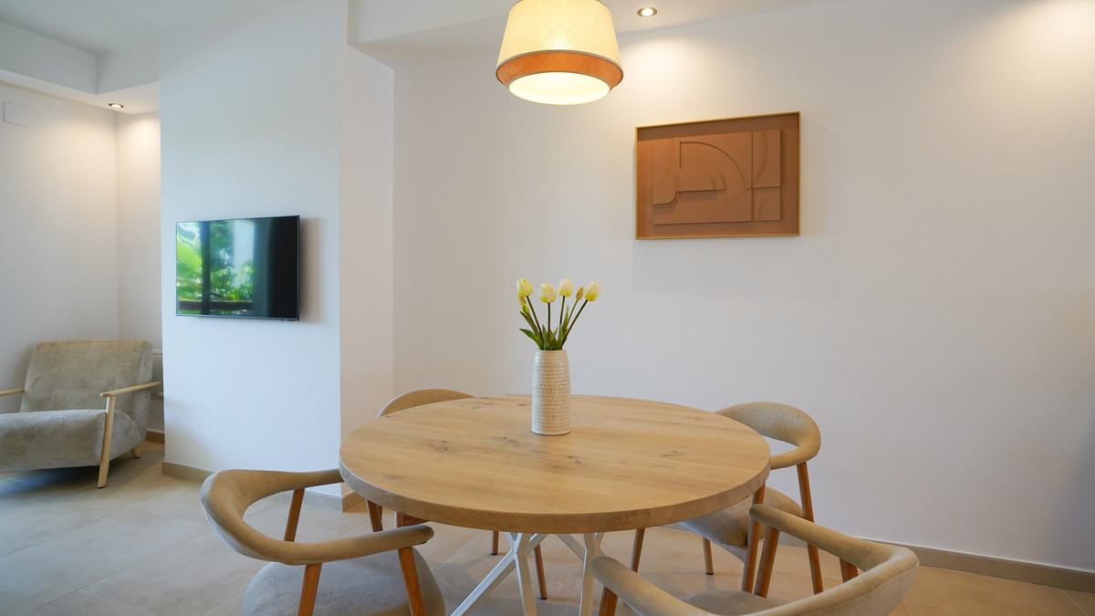 Appartement te koop in Nueva Andalucía | 2 slaapkamers H5078455