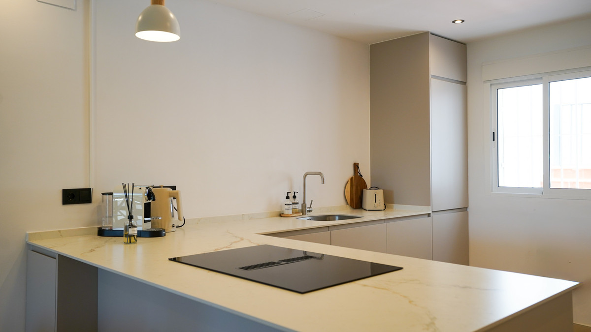 Appartement te koop in Nueva Andalucía | 2 slaapkamers H5078455