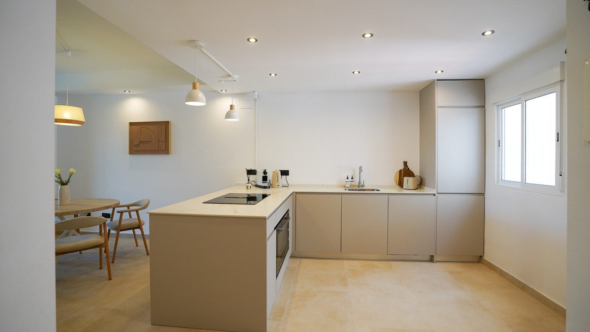 Appartement te koop in Nueva Andalucía | 2 slaapkamers H5078455