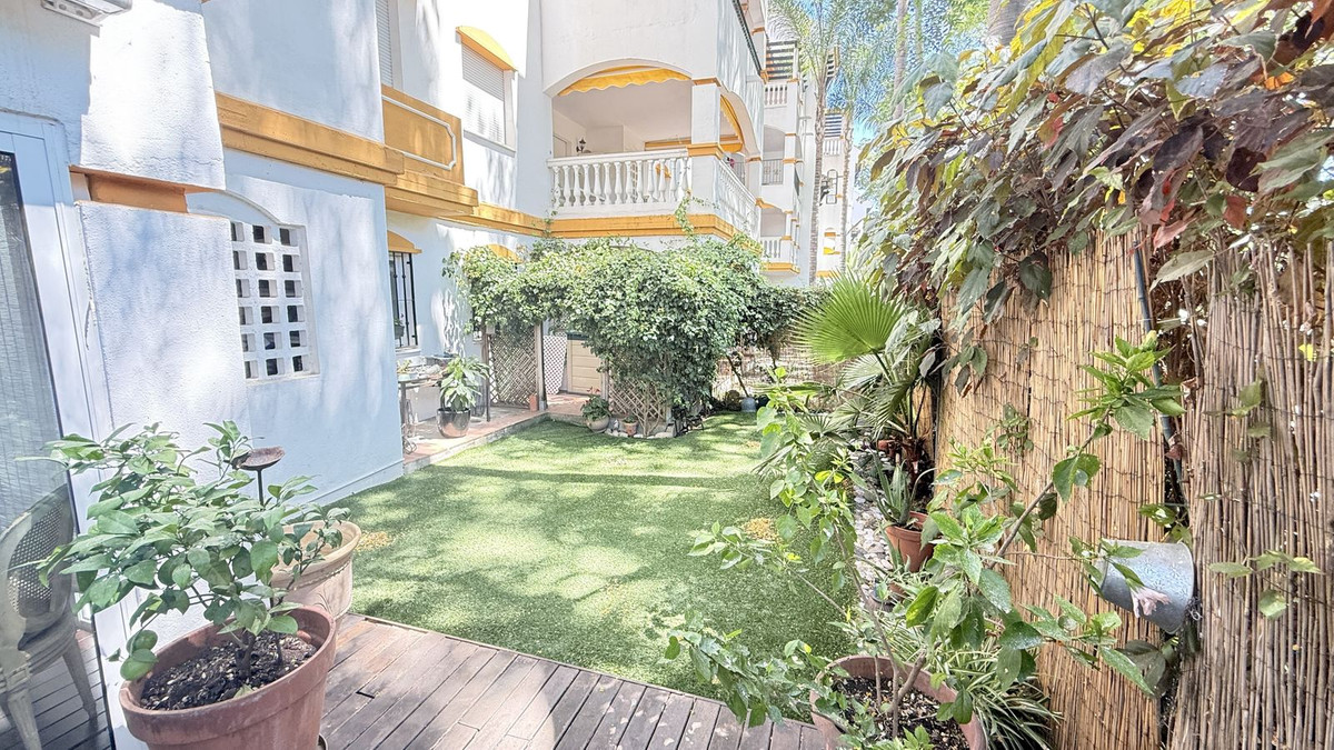 Appartement te koop in Nueva Andalucía | 3 slaapkamers H5080213