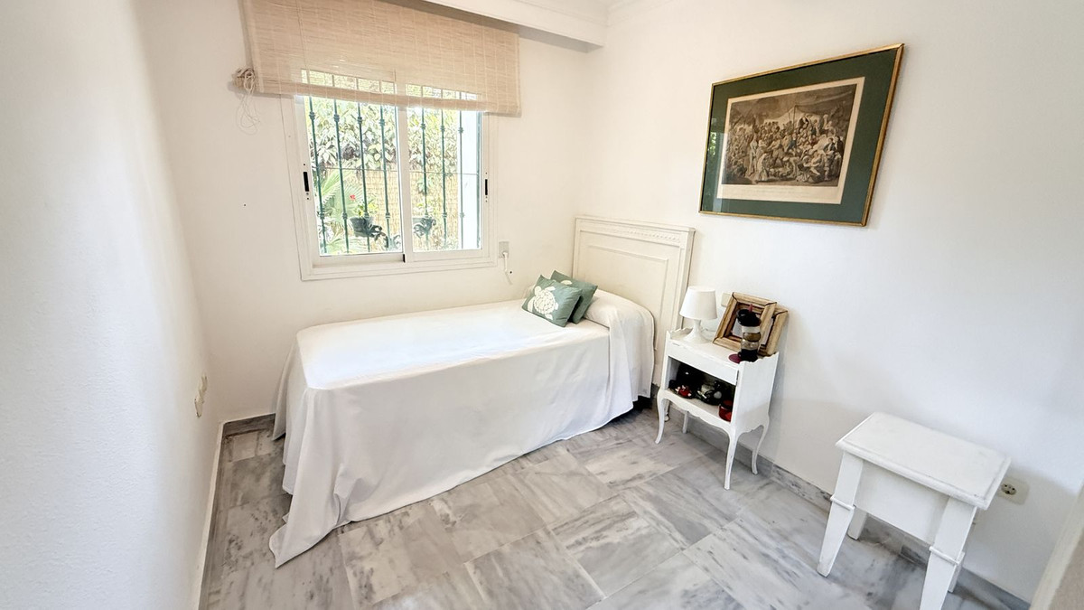 Appartement te koop in Nueva Andalucía | 3 slaapkamers H5080213