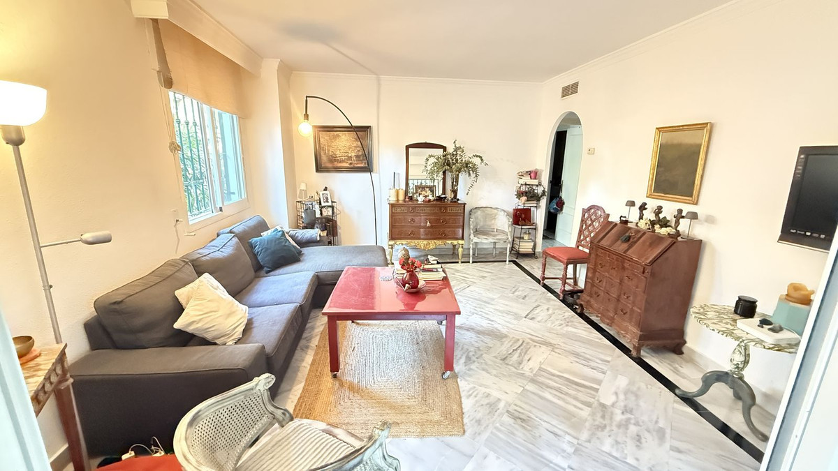 Appartement te koop in Nueva Andalucía | 3 slaapkamers H5080213