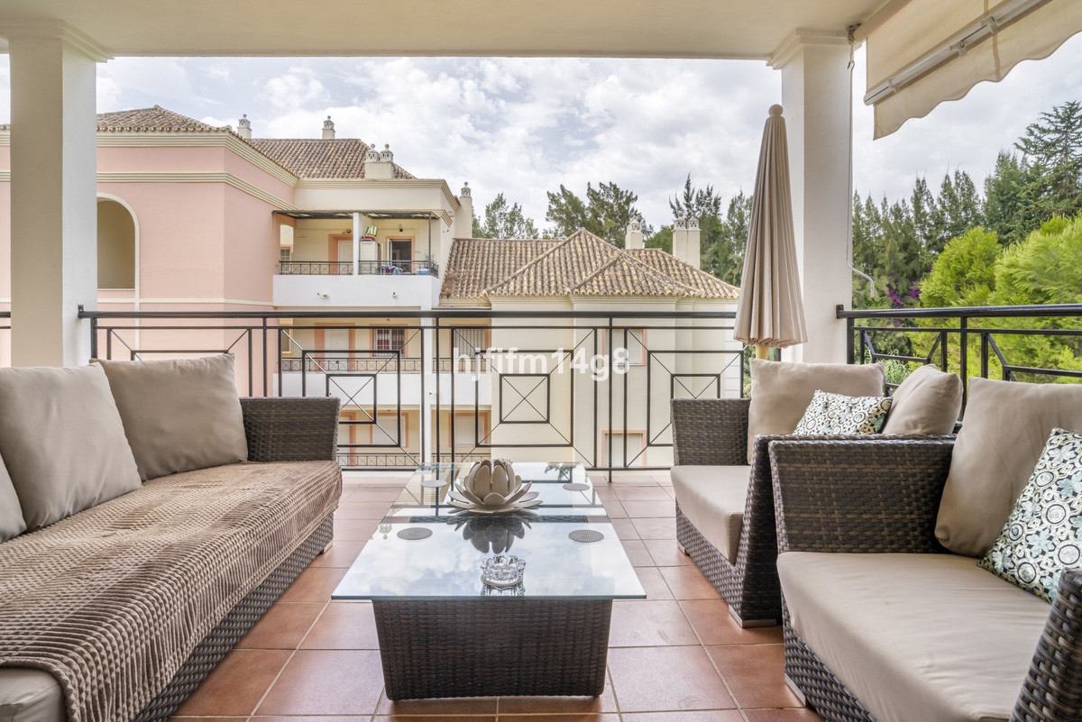 Appartement te koop in Nueva Andalucía | 2 slaapkamers H5080333