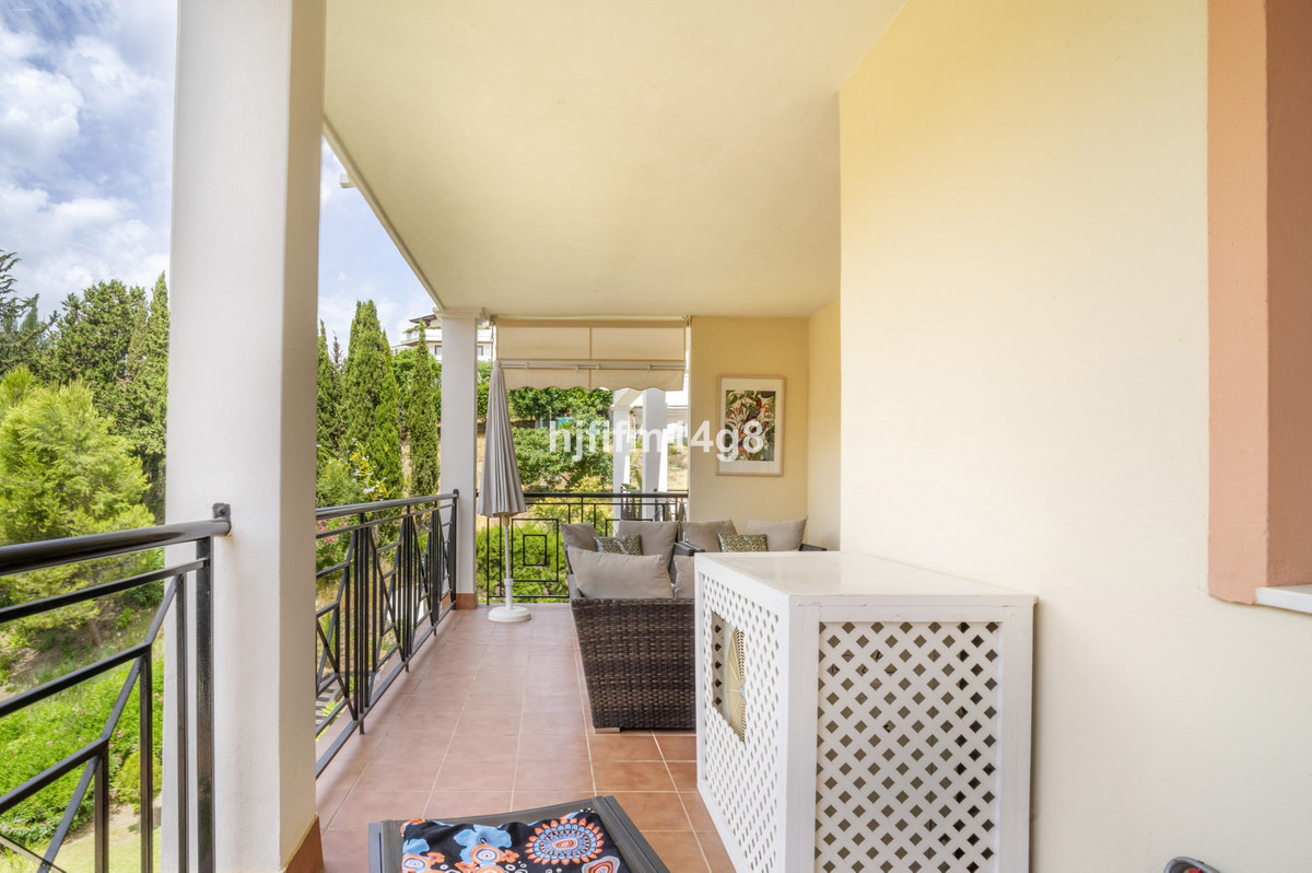 Appartement te koop in Nueva Andalucía | 2 slaapkamers H5080333