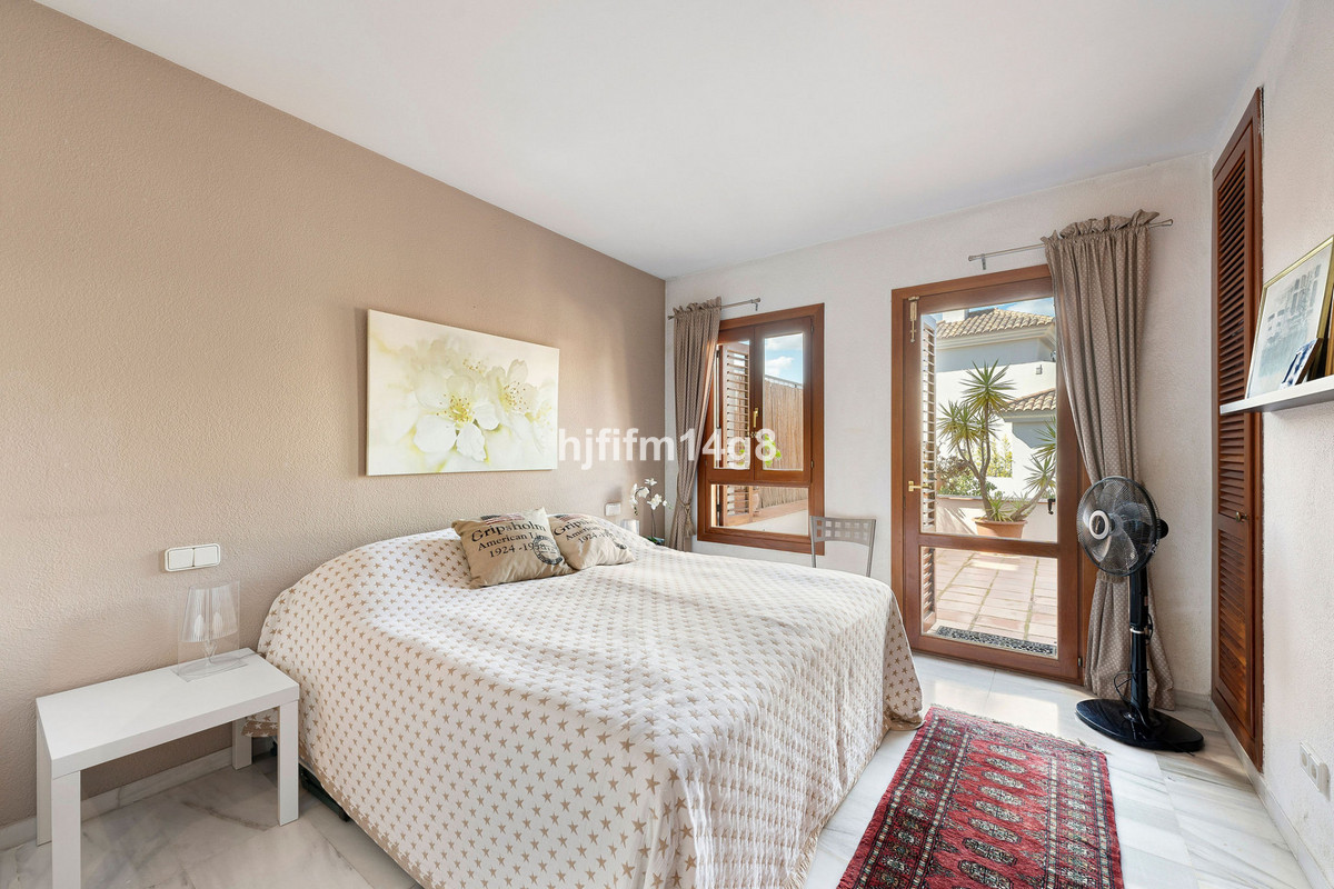 Appartement te koop in Nueva Andalucía | 2 slaapkamers H5081500