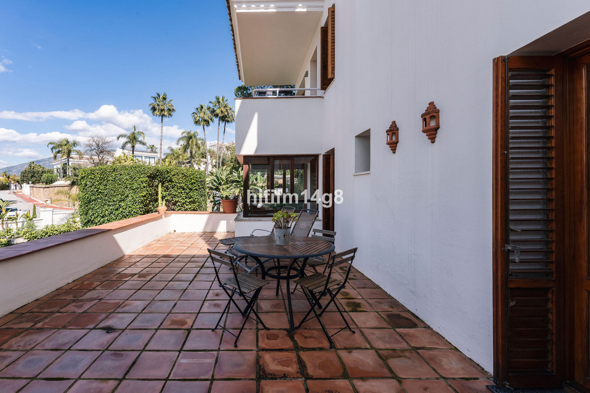 Appartement te koop in Nueva Andalucía | 2 slaapkamers H5081500