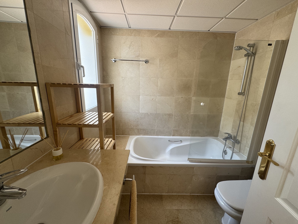 Appartement te koop in Nueva Andalucía | 1 slaapkamers H5081611