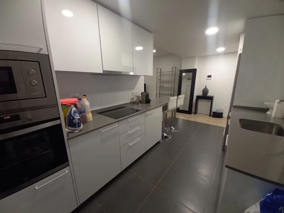 Appartement te koop in Nueva Andalucía | 2 slaapkamers H5083375