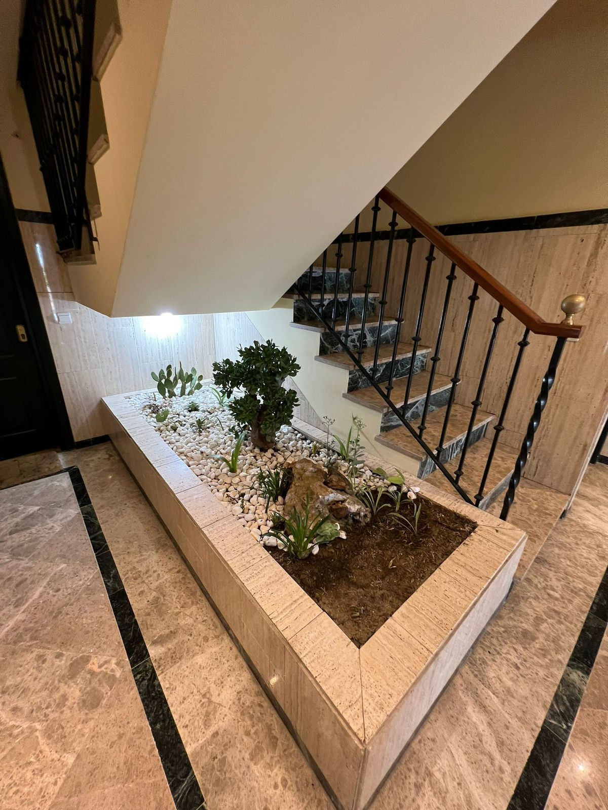 Appartement te koop in Nueva Andalucía | 2 slaapkamers H5084284