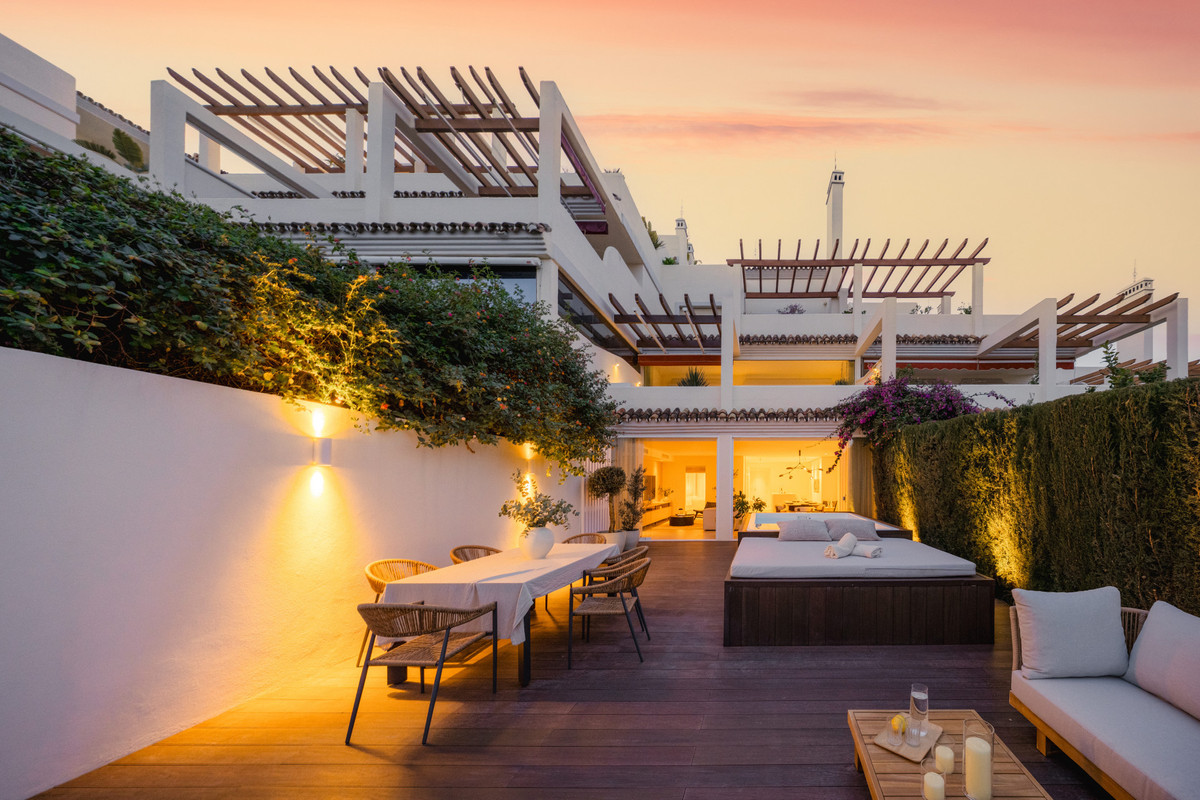 Appartement te koop in Nueva Andalucía | 3 slaapkamers H5084359