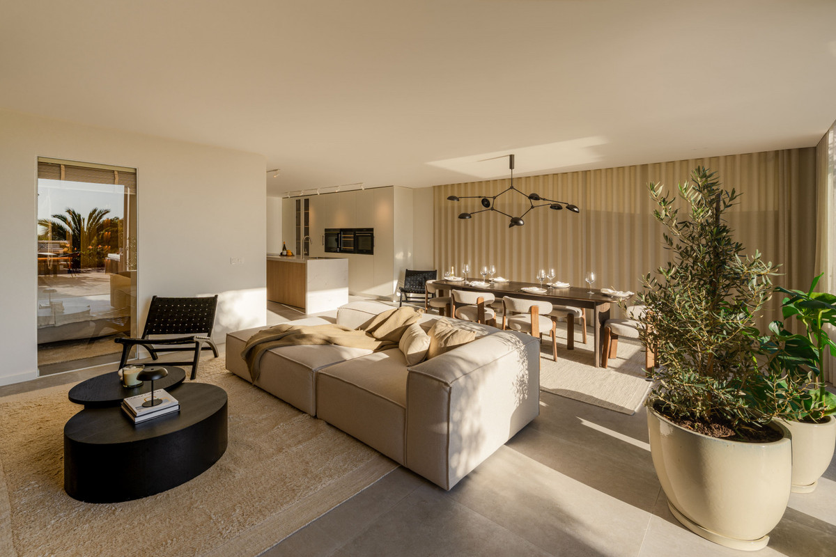 Appartement te koop in Nueva Andalucía | 3 slaapkamers H5084359