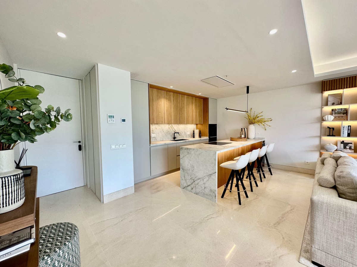 Appartement te koop in Nueva Andalucía | 2 slaapkamers H5103487
