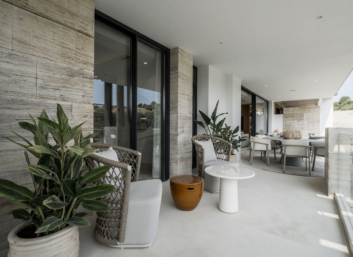 Appartement te koop in Nueva Andalucía | 2 slaapkamers H5103487