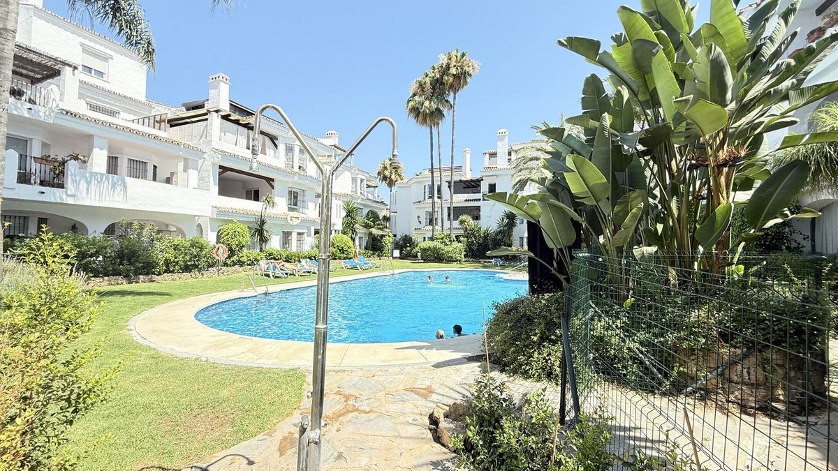 Appartement te koop in Nueva Andalucía | 2 slaapkamers H5103508