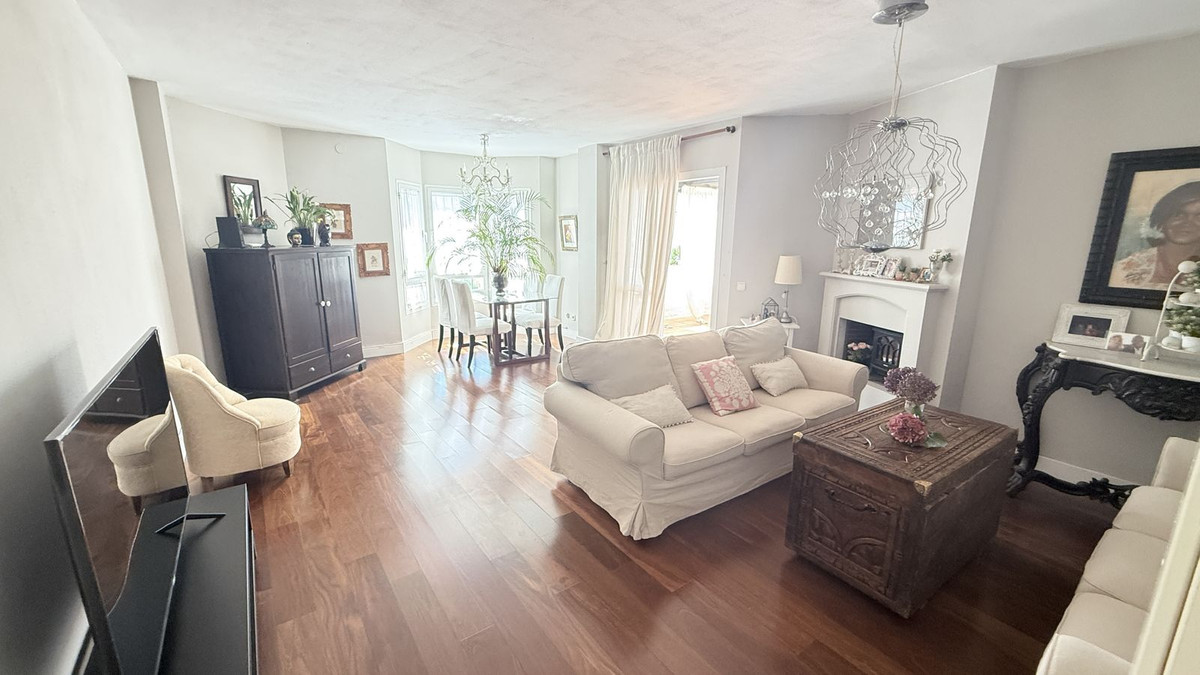 Appartement te koop in Nueva Andalucía | 2 slaapkamers H5103508