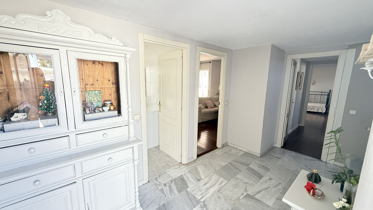 Appartement te koop in Nueva Andalucía | 2 slaapkamers H5103508