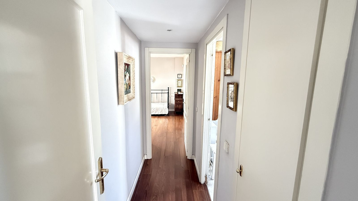 Appartement te koop in Nueva Andalucía | 2 slaapkamers H5103508