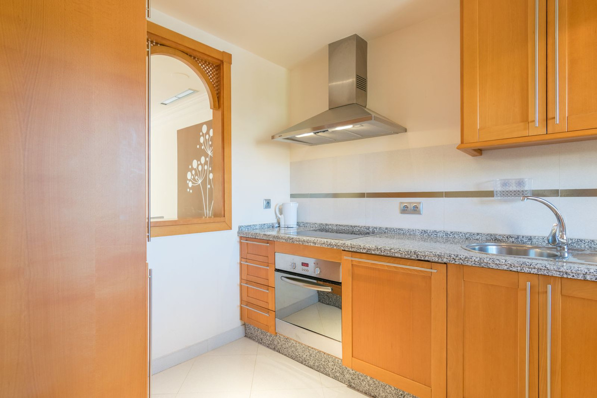 Appartement te koop in Nueva Andalucía | 2 slaapkamers H5103535