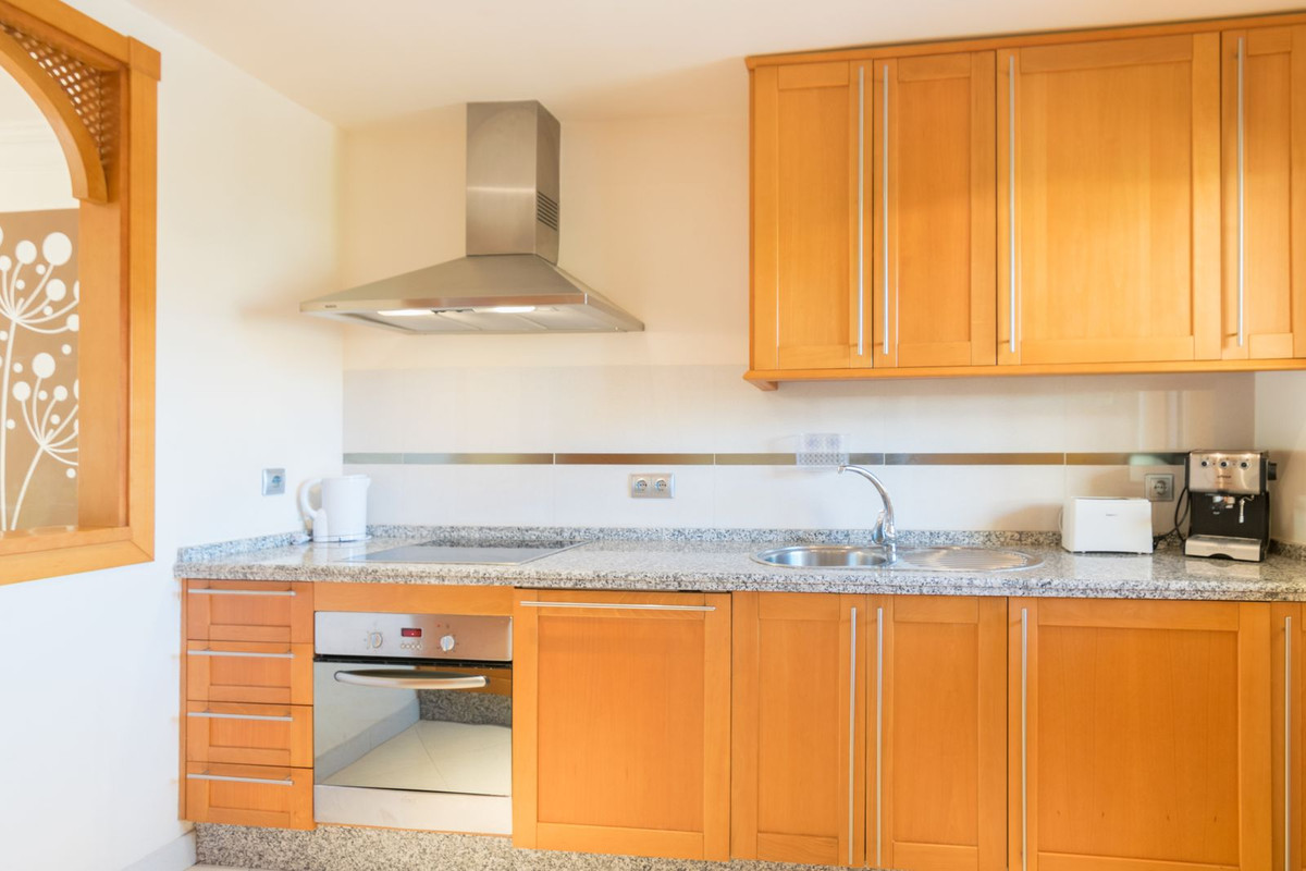 Appartement te koop in Nueva Andalucía | 2 slaapkamers H5103535