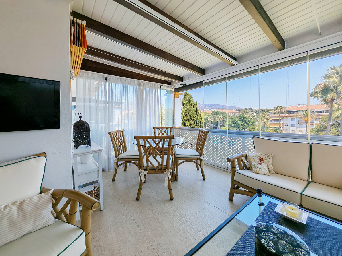 Appartement te koop in Nueva Andalucía | 2 slaapkamers H5103604
