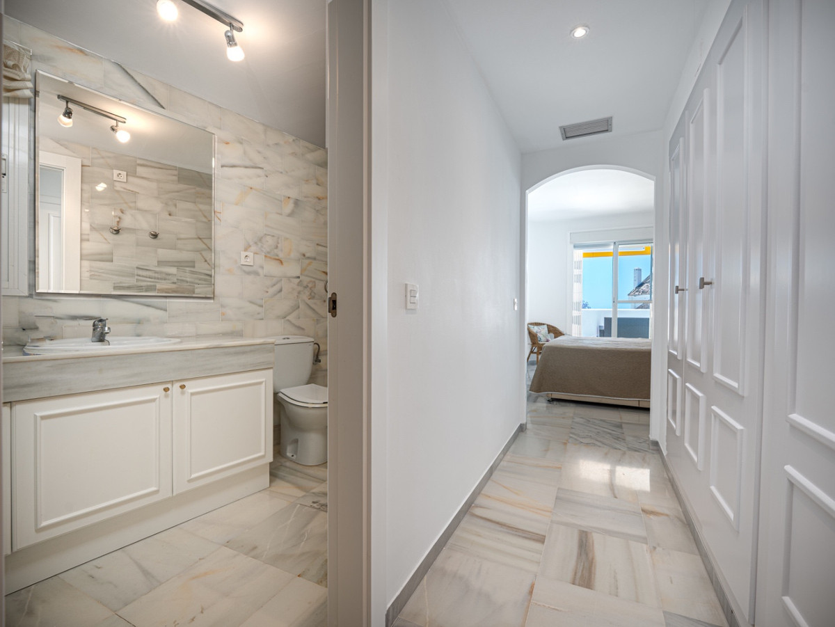 Appartement te koop in Nueva Andalucía | 2 slaapkamers H5103670