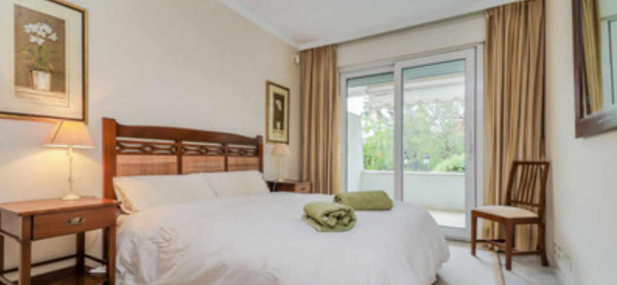 Appartement te koop in Nueva Andalucía | 3 slaapkamers H5104570