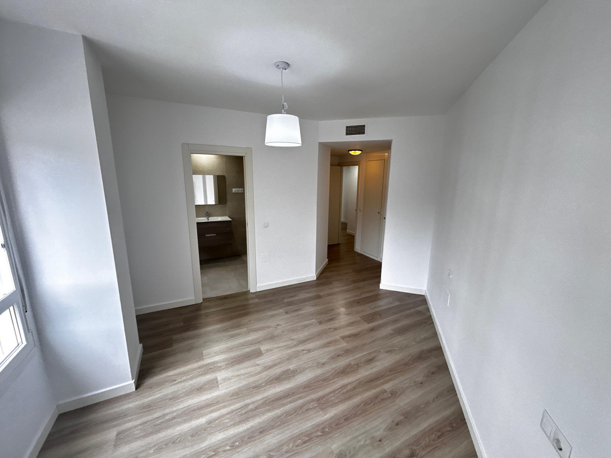 Appartement te koop in Nueva Andalucía | 2 slaapkamers H5104606