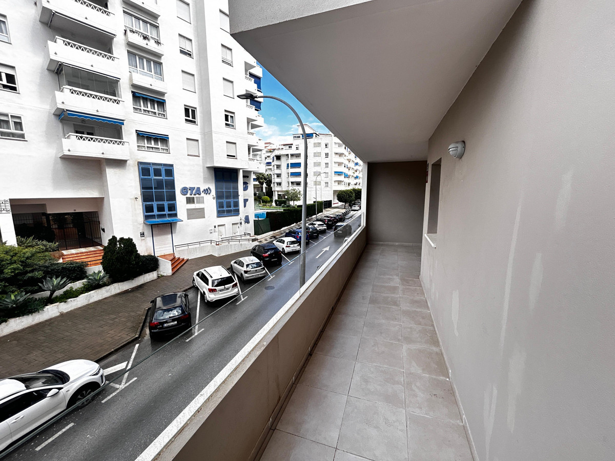 Appartement te koop in Nueva Andalucía | 2 slaapkamers H5104606