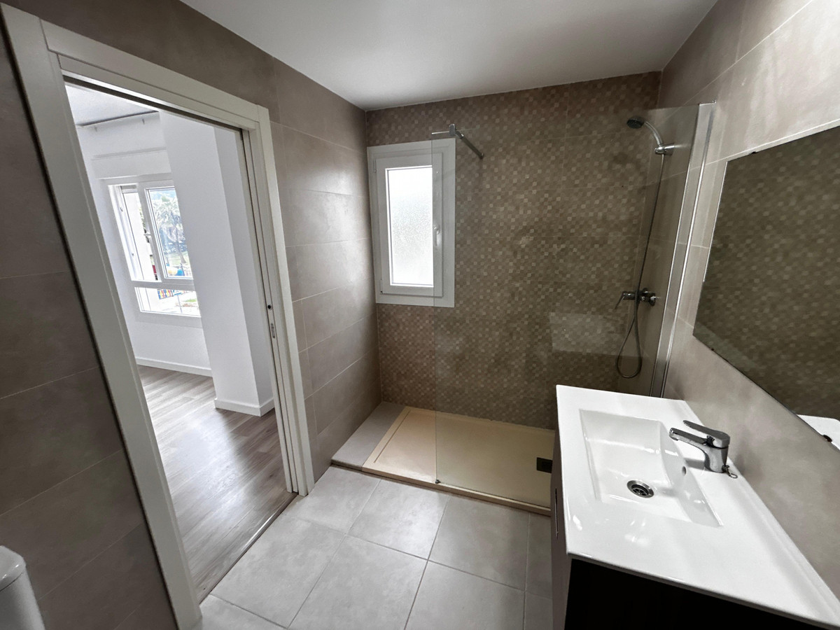 Appartement te koop in Nueva Andalucía | 2 slaapkamers H5104606