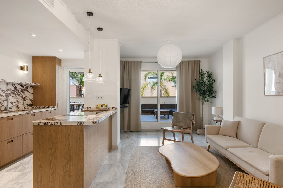 Appartement te koop in Nueva Andalucía | 2 slaapkamers H5104876