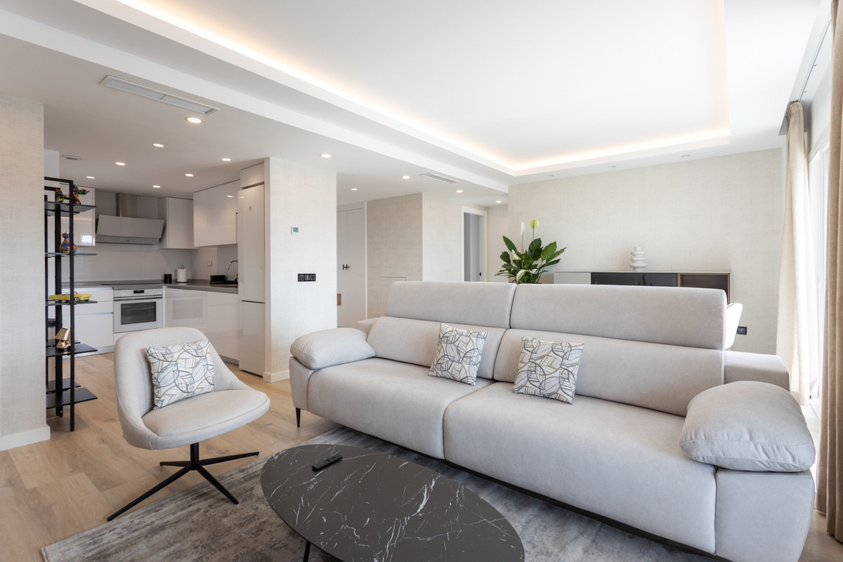 Appartement te koop in Nueva Andalucía | 4 slaapkamers H5107096
