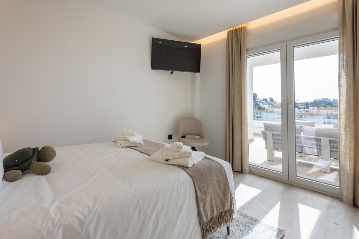 Appartement te koop in Nueva Andalucía | 4 slaapkamers H5107096