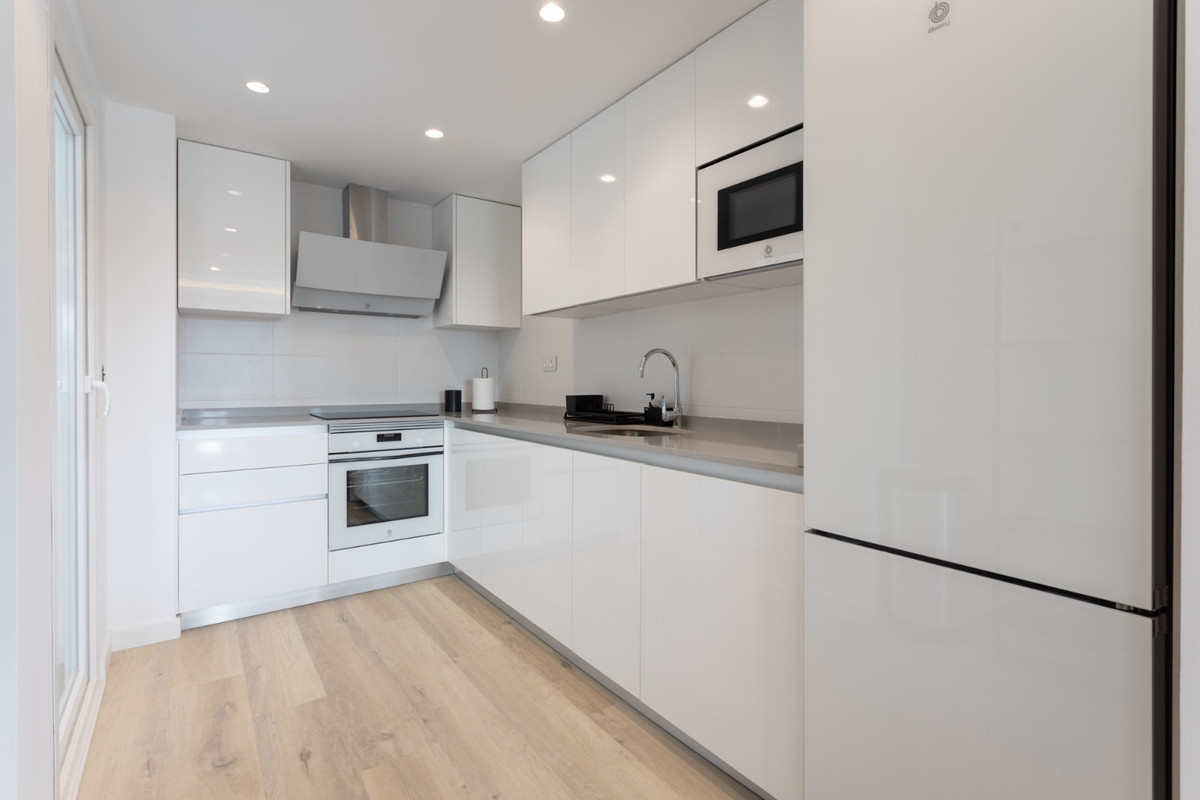 Appartement te koop in Nueva Andalucía | 4 slaapkamers H5107096